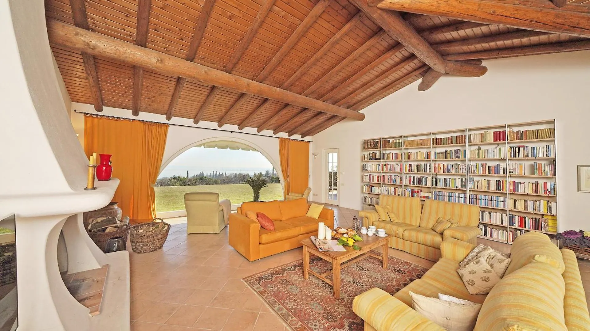 Villa Madeleine Padenghe sul Garda Italy