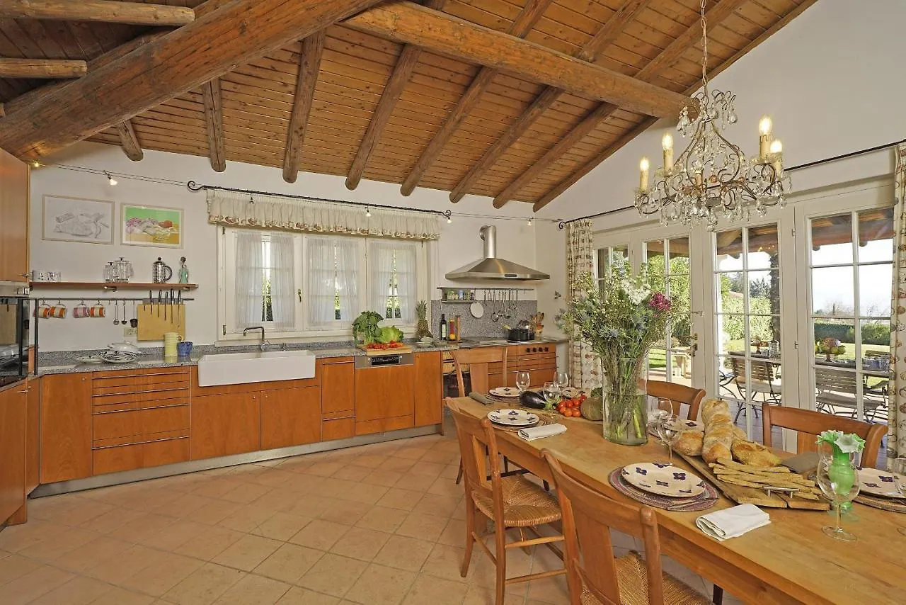 Villa Madeleine Padenghe sul Garda